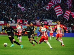 VEČERAS VJEČITI DERBI: Fudbaleri Partizana dočekuju Crvenu zvezdu
