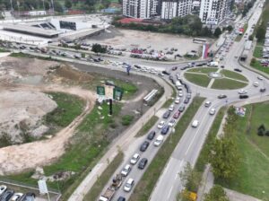 Gužve paralisale Banjaluku: Pogledajte snimak saobraćajnog kolapsa iz vazduha