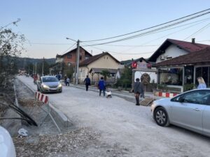 Protest mještana Česme zbog probijanja rokova izgradnje saobraćajnice (FOTO)