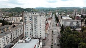 APEL ZA POMOĆ: Traži se vozač koji je pregazio pješaka u Doboju