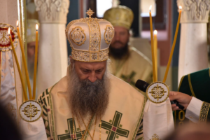 Osveštan obnovljeni manastir Rmanj