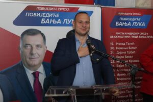 Šobot: Pokušavaju me uniziti sa “doco” oni koji nisu došli dalje od toga da ih zovu brucošima
