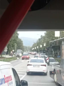 Saobraćajni kolaps: Kilometarske kolone na ulicama Banjaluke