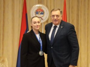 Dodik: Srpska ponosna na rezultat Marine Kurteš i dosadašnje uspjehe