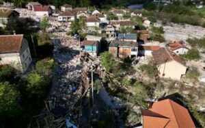 Katastrofalne poplave u BiH odnijele najmanje 18 života