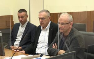 Svjedok na suđenju Miličeviću: Birao je između poslovnog prostora, stana i para