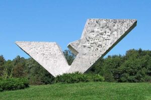Veliki školski čas u Šumaricama: Sjećanje na jedan od najvećih zločina u Drugom svjetskom ratu