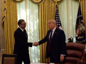 Vučić razgovarao sa Trampom, evo o čemu je bilo riječi VIDEO