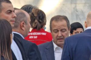Osmoro poginulih kada se obrušio dio nadstrešnice na Željezničkoj stanici u Novom Sadu