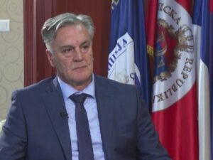 Karan: Šmit ponovio nastojanje da napravi neustavnu bošnjačku unitarnu državu