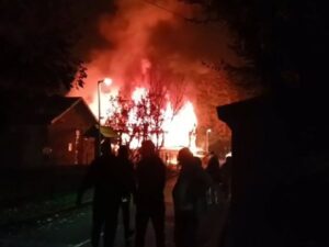 Banjaluka: Požar zahvatio dvije barake u naselju Lazarevo