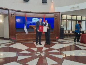 Predsjednik Srpske odlikovao Srđu Trifkovića (VIDEO)