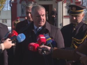 Višković: Srpska finansijski stabilna, Marfi da se pozabavi prezaduženom Amerikom