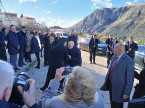 Premijer Srbije stigao u Mostar, u toku posjeta Sabornom hramu