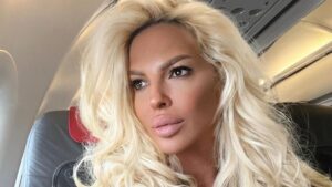 ŠOKANTNO: Fan Jelene Karleuše se dopisuje sa njenom pokojnom majkom kao da je živa, pravi grob u dvorištu