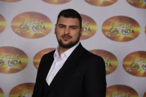 Policija upala u kuću Zvezde Granda: Slao poruke djevojčici (15) da je namami da se vide
