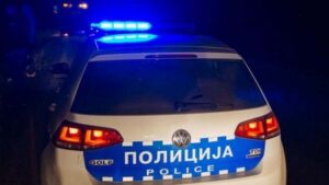 Pijan odvezao tuđi auto s parkinga i sletio s puta