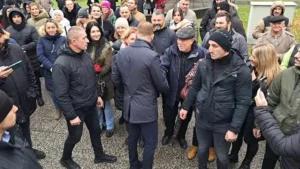 Kriminalac iz akcije “Eskort 2” sada čuva Draška Stanivukovića: Evo ko je Srđan Šućur VIDEO