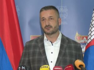 Ninković: Ako se gradonačelnik ne oglasi, sutra ćemo mehanizacijom susjednih gradova očistiti Banjaluku