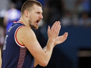 Jokić uz novi tripl-dabl pretekao Medžika DŽonsona (VIDEO)