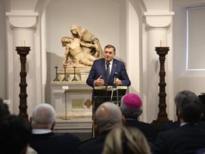 Dodik: Muzejsko-galerijski prostor u Samostanu “Marija Zvijezda” – poklon Banjaluci