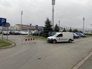 Stanivuković zatvorio parking kod Vlade Srpske (FOTO)