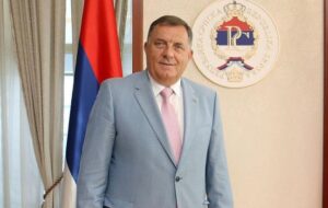 Dodik: Početak godine obradovao nas vijestima o novorođenim bebama