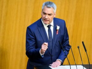Austrijski kancelar podnio ostavku