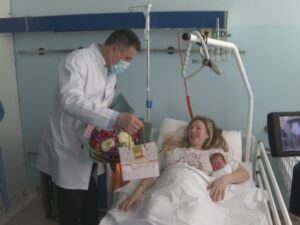 Najljepši poklon stigao u ponoć: Tadej prva beba rođena u Srpskoj VIDEO