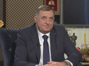 Predsjednik Srpske čestitao Božić i Dan Republike (VIDEO)