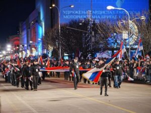 Prva motorizovana Gardijska brigada na svečanom defileu (VIDEO)