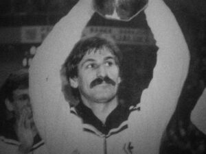 Partizan i Zvezda se opraštaju od legendarnog košarkaša Dražena Dalipagića (FOTO)