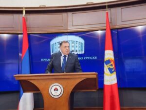 Dodik: Šarović otišao na stranu srpskog izdajničkog podaništva Sarajevu