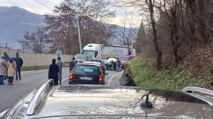 Nesreća na putu Konjic – Jablanica: Poginule četiri osobe, bračni par sa dvoje djece