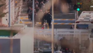 DRAMA ISPRED REZIDENCIJE: Uhapšen suspendovani južnokorejski predsjednik (VIDEO)