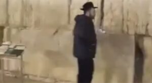Rabin se na Zidu plača pomolio za predsjednika Dodika VIDEO