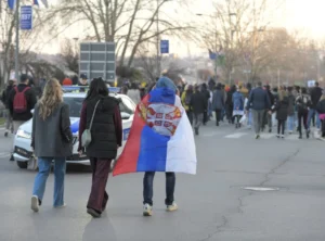 Studenti blokirali sva tri mosta u Novom Sadu