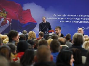 Vučić: Spremni smo za razgovore sa svima u zemlji i za pronalaženje rješenja