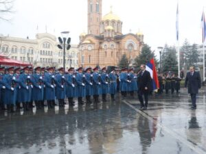 Predsjednik Srpske dočekao predsjednika Srbije uz najveće državne počasti, zastave se vijore ispred Palate Republike (FOTO)