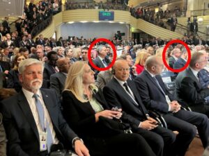 Cvijanović u prvom redu, Bećirović i Šmit u trećem: Bošnjački član “isjekao” srpskog člana i predsjedavajuću sa fotografije (FOTO)