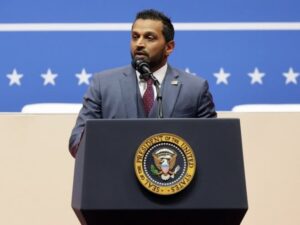 “Suočićete se sa našim gnjevom”: Novi direktor FBI upozorio sve koji su uzimali novac od USAID-a, u Srbiji se NVO aktivisti tresu od straha!