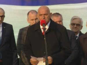 Buđen: Nećemo pristati da budemo roblje