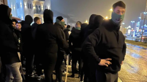 Spriječen sukob navijača Olimpije i Borca, oduzete drvene palice