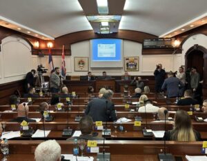 SKUPŠTINA USVOJILA ZAKLJUČAK: Stanivukoviću dat rok za dostavljanje dokumenata