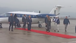 Bivši gradonačelnik Njujorka stigao u Banjaluku na poziv predsjednika Srpske VIDEO