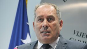 Napadnut Dragan Mektić ispred zgrade u kojoj živi