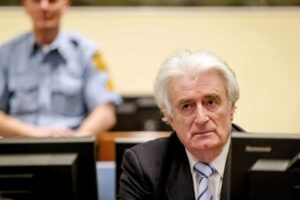 Više od 4.000 građana podržalo peticiju za Karadžića