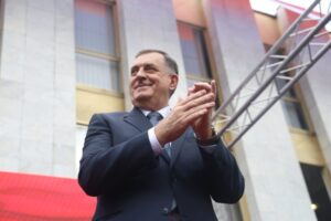 Dodik: Porodica sudije Uzunović tražila novac za oslobađajuću presudu