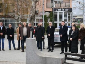 U Kosovskoj Mitrovici odata počast stradalim Srbima u martovskom pogromu