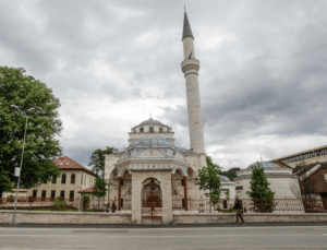 Muslimani obilježavaju prvi dan Ramazanskog bajrama